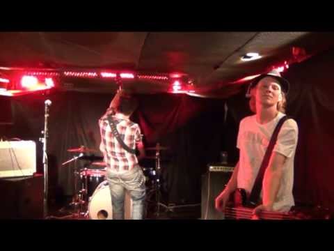 Rajan Takaa - Uskontunnustus