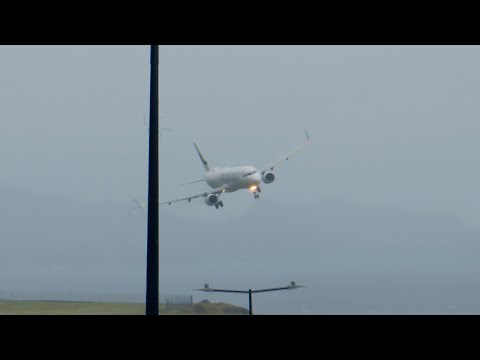 STUNNING SKILLED PILOT FINNAIR A321 Landing at Madeira Airport