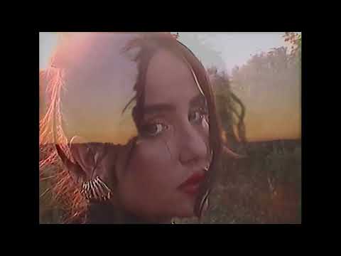 Catalina Cara - What a Feeling (Visualiser)