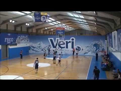 CLUB NATACIÓ SABADELL B  75  -  RECANVIS GAUDI CB MOLLET B  63