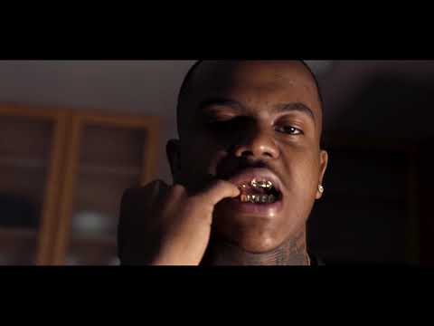 Hoodzie Ft. Waynechos- "Risky" (Official Music Video) Dir. By (SethRWelch)