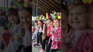 Download lagu Continuă versul: Cucubau la stânga… 🤭 mp3