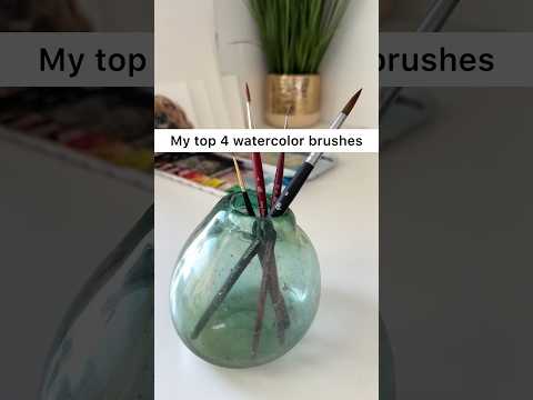 Here are my go-to brushes I use to create my pet portraits. 🖤