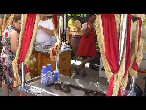 O CAFEA TURCEASCA LA NISIP   IN ATMOSFERA FESTIVALULUI MEDITERANEAN       RM VALCEA   ROMANIA     6