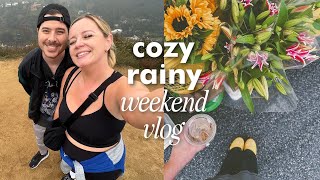 cozy rainy weekend vlog ☁️ hiking, grocery haul, farmer's market, & the BEST bday gift!