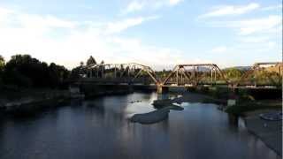 preview picture of video 'Russian River Healdsburg Memorial Bridge North View Healdsburg California'