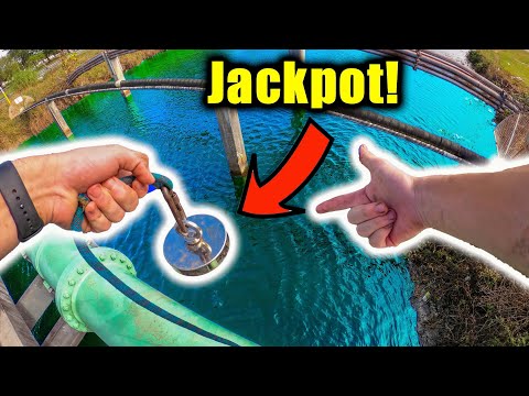 I Hit The Jackpot Magnet Fishing! (BEST DAY EVER) *Stolen Items*
