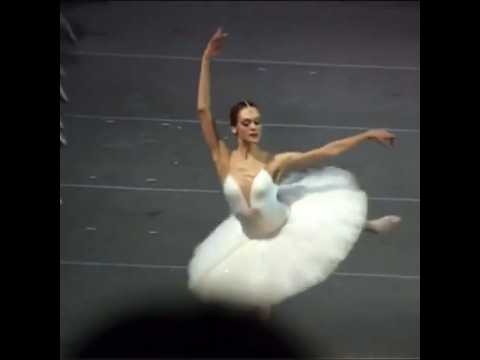 Ulyana Lopatkina ❤️ #vaganovaballetacademy #balletdancer