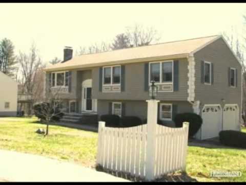 $379,900 3BR 1BA in TEWKSBURY 1876.  Call  Mary Remillong: (978) 851-5580