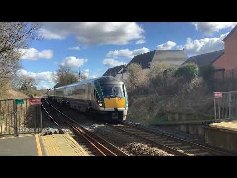 Irish Rail 22000 Class DMU 22039 - Finaghy - 15/3/25