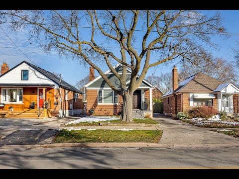 131 Prince Edward Drive South, Toronto, ON