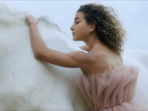 Jessica 6 - White Horse