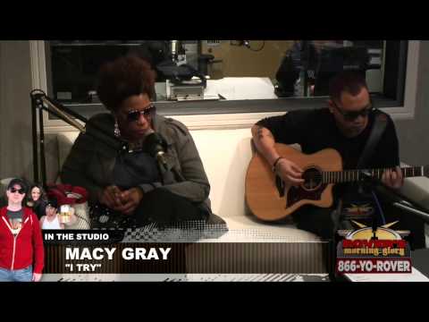 Macy Gray performs "I Try" in studio