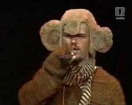 Slon in Sadež - Medvedi