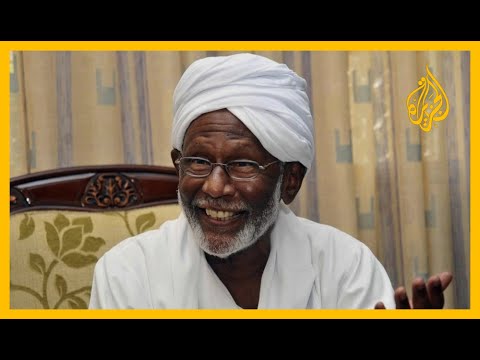 🇸🇩 أربع سنوات على رحيله.. تعرف على السياسي والمفكر السوداني حسن الترابي