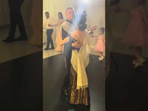 Atmosfera placuta la nunta frumoasa #nunta #live