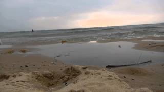 preview picture of video '30 Minutes of Lake Michigan at North Beach - South Haven, MI'