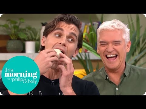 Queer Eye's Antoni Porowski Smokey Chicken Fajitas | This Morning