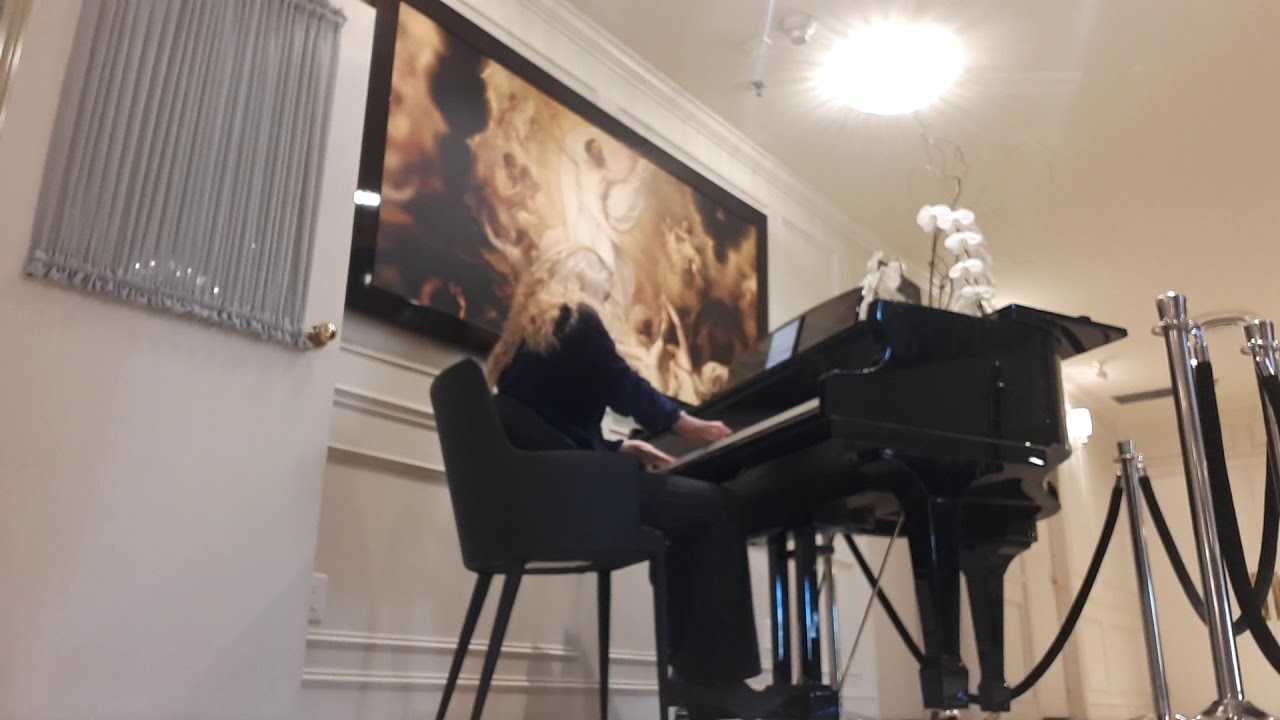 Hire Laura Riggs - Classical Pianist in Mississauga, ON | GigSalad