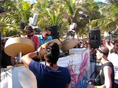 ARNO COST & NORMAN DORAY @ WELCOME TO MIAMI 2009 IN NIKKI BEACH
