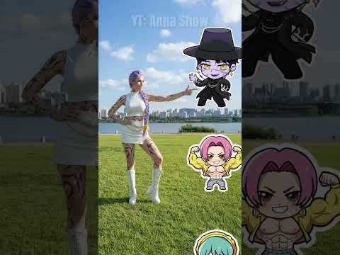 Rumi chooses Jinu! 😈🔫👩‍🎤 #cosplay #kpopdemonhunters