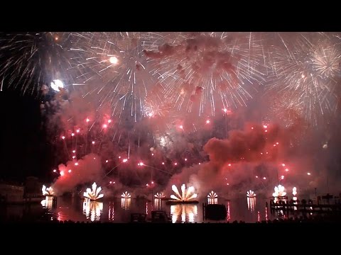 Genève - Grand feu pyromélodique des Fêtes de Genève 2014 (3/3)