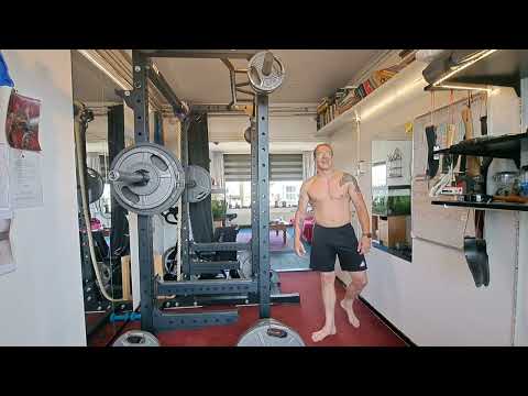 69# Barbelsquats & Stiff Legged Deadlift | 95 KG And 110 KG | Sets & Reps Below⬇️  #dutchdestroyer