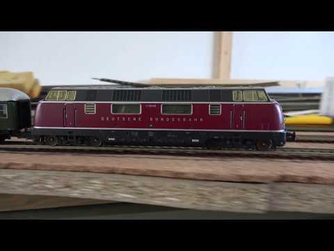 HO scale Trix V 200.0 (Lemo Solar motor), Fleischmann V 200.1 en Roco  E 10,  6 MRT 2018