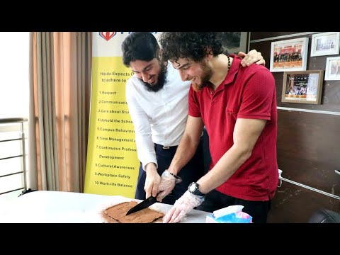 WOOOW! These TEFL teachers are chocolate masters.