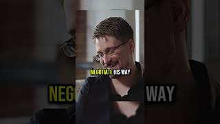 Download lagu CIA Spy Andrew Bustamante Reveals Why Edward Snowden Is NOT A Hero mp3