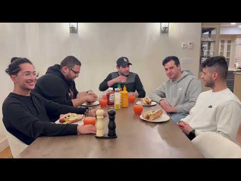 ساندویچ کراکوف اسلامی(آریا کئوکزر عنکبوت غورت داد)😂🥪ISLAMIC KERAKOF SANDWICH