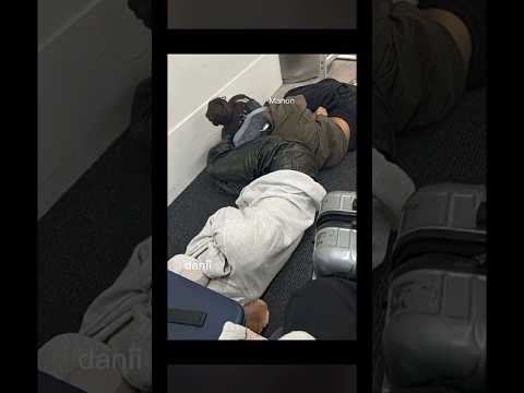 #katseye sleeping in the airport but daniela and manon slept on the ground 😂😂 edit #KPOPCLOUDS