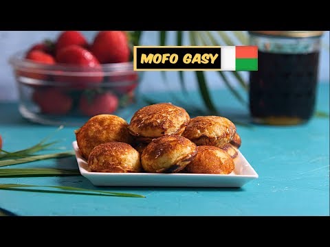 Mofo Gasy (Pronounced Muf Gas) _ Madagascan street snack