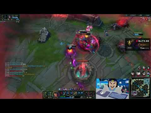 Yuumi sits on Shaco Clone for Double Kill