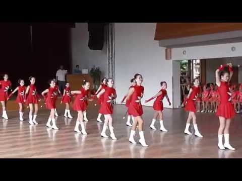 LEXY Kroměříž - pódiová formace - závěrečné vystoupení 17.6.15