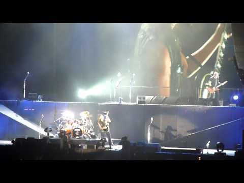 Metallica - Fade to Black (live at Yankee Stadium)