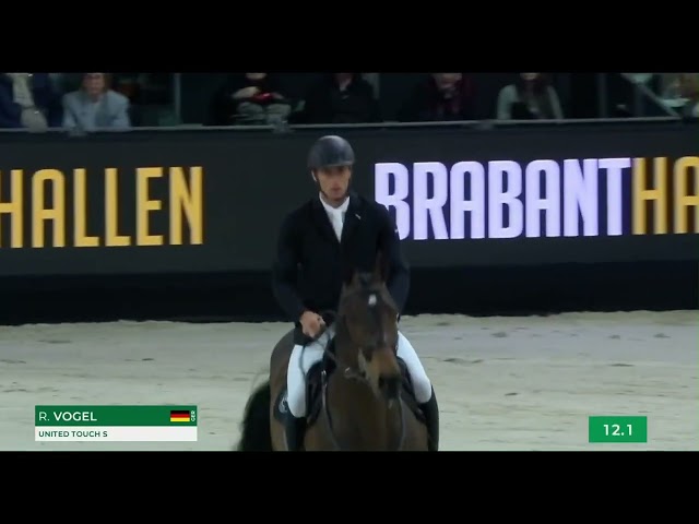 The father of this frozen embryo is the CSI 1.70m jumping Stallion United Touch with rider Richard Vogel.