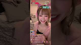 インフルエンサー　ミニスカ　tiktokライブ　かわいい