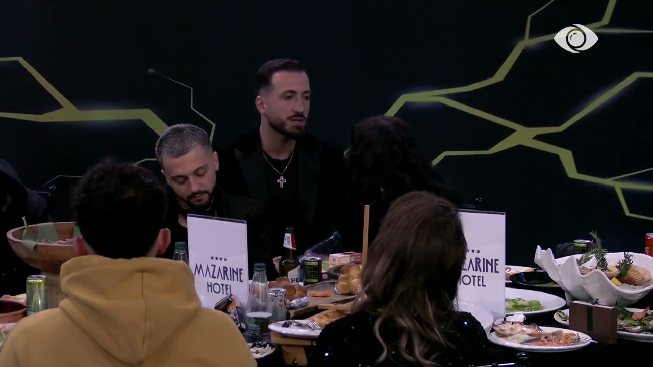 “Mos ma luaj rolin e viktimës”/ Jozi-Gjestit: Pse të djeg?!