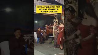 Download lagu momen lucu ketika pengantin pria ditinggal joget bikin ngakak ‼️‼️ #ngakak #lucu #joget #goyang mp3