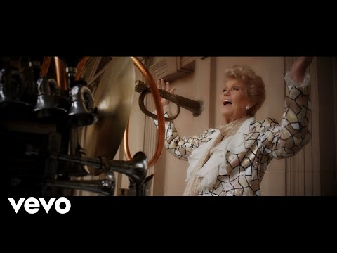 Mary Schneider - La Cinquantaine (aka Golden Wedding)