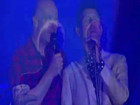 Blof & Huub van der Lubbe - Tot jij mijn liefde voelt.