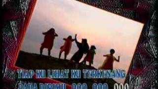 Download lagu elvy-sekuntum mawar merah mp3 Download lagu elvy-sekuntum mawar merah mp3