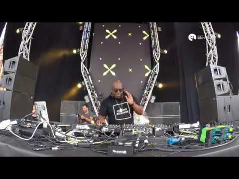 Carl Cox plays 'Dubskull - Let Me Tell You Fabio Neural rmx' @ Kappa Futur Festival Torino