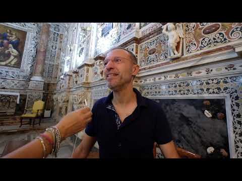 Turista stregato da Palermo, inizia il festival e non va più via