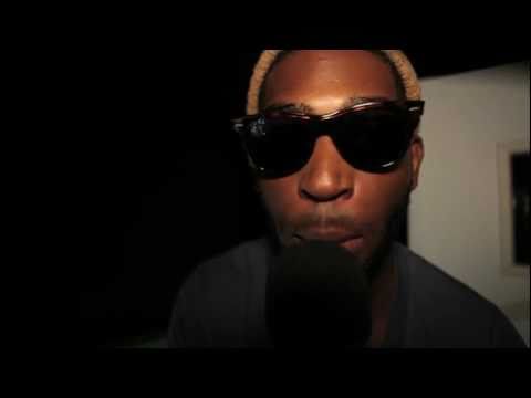 CS Session Live Tinie Tempah - Freestyle & Backstage 2011