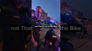 Cops try to ticket the biker for No Plate...