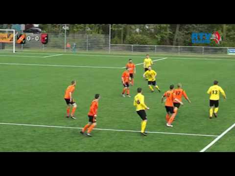 Voetbalwedstrijd TOV Terschuursche Boys