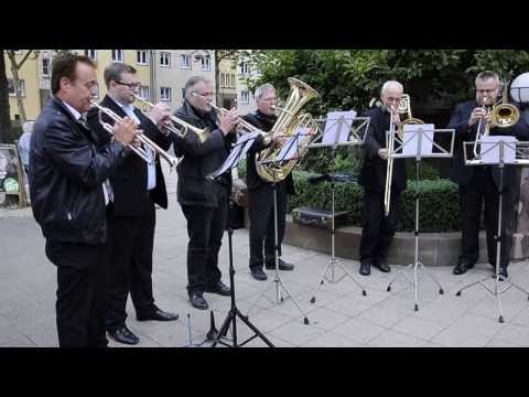 Das Classic Brass Ensemble Schauenburg spielt die Ouvertüre der Gänseliesel
