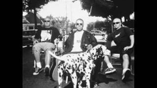 Sublime - Johnny Too Bad Freestyle Live in Studio